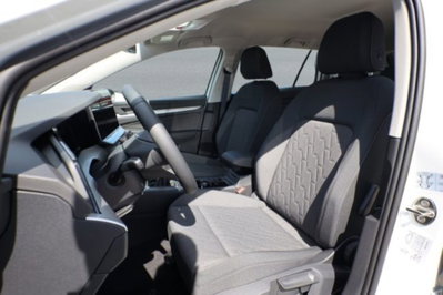 Volkswagen Golf Variant 1.5 tsi Life 115cv (6)