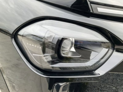 Lancia Ypsilon 1.2 mhev Edizione Limitata Cassina e-dct (4)
