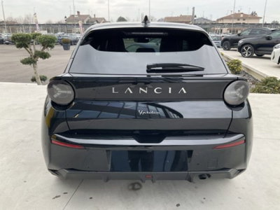 Lancia Ypsilon 1.2 mhev Edizione Limitata Cassina e-dct (7)