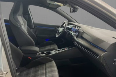 Volkswagen Golf 2.0 TDI GTD DSG (6)