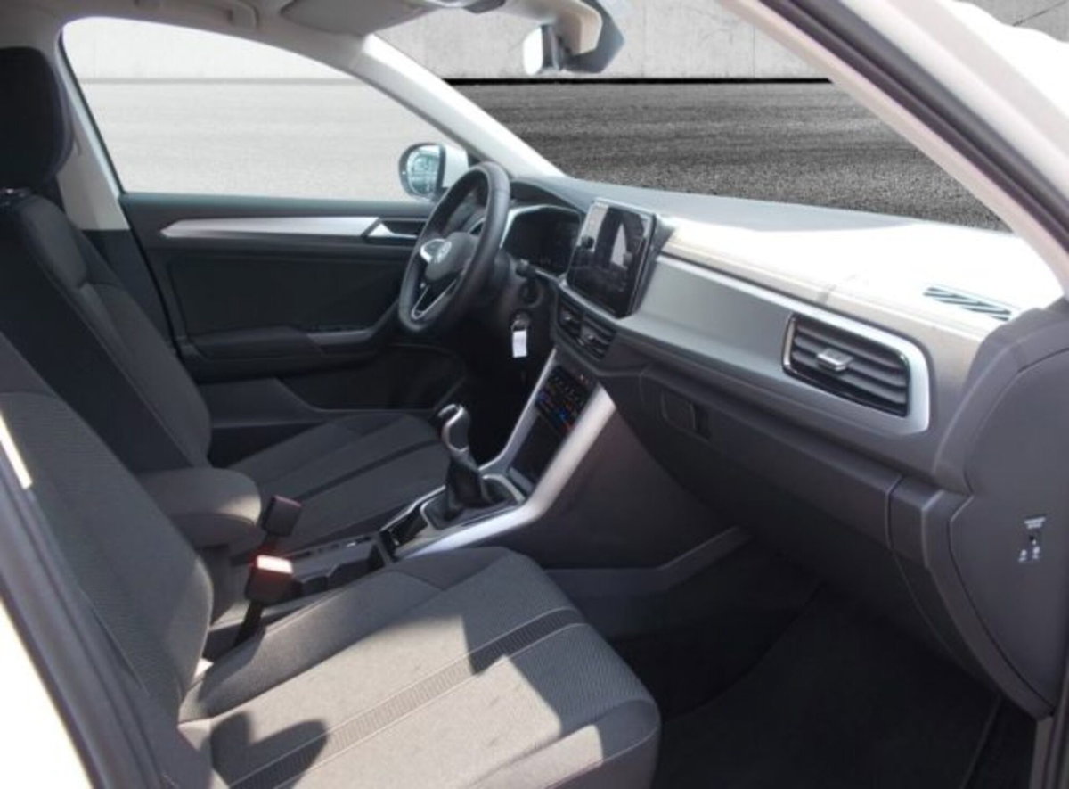 Volkswagen T-Roc 1.0 tsi Life 115cv (7)