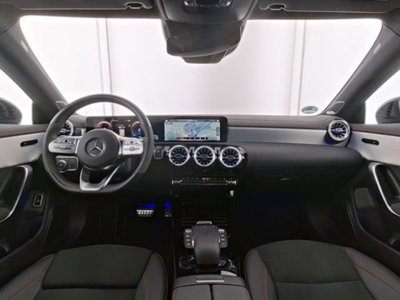 Mercedes-Benz CLA 250 e Automatic Plug-in hybrid Premium (2)