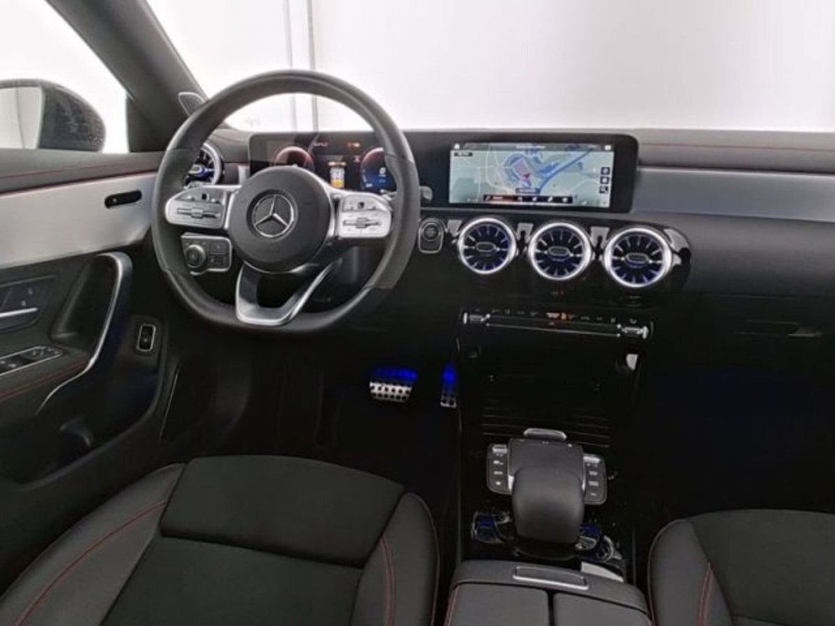 Mercedes-Benz CLA 250 e Automatic Plug-in hybrid Premium (3)