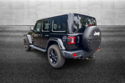 Jeep Wrangler Unlimited 2.2 Mjt II Sahara (4)