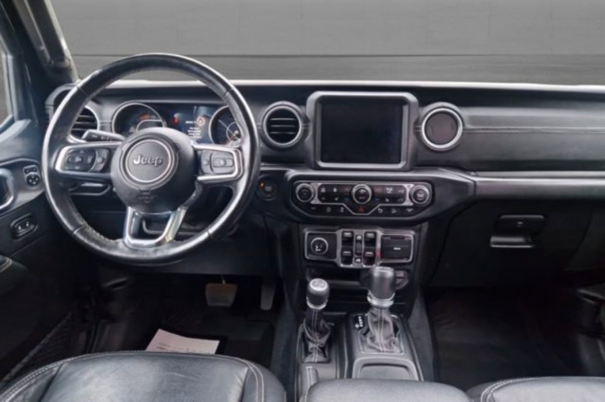 Jeep Wrangler Unlimited 2.2 Mjt II Sahara (6)