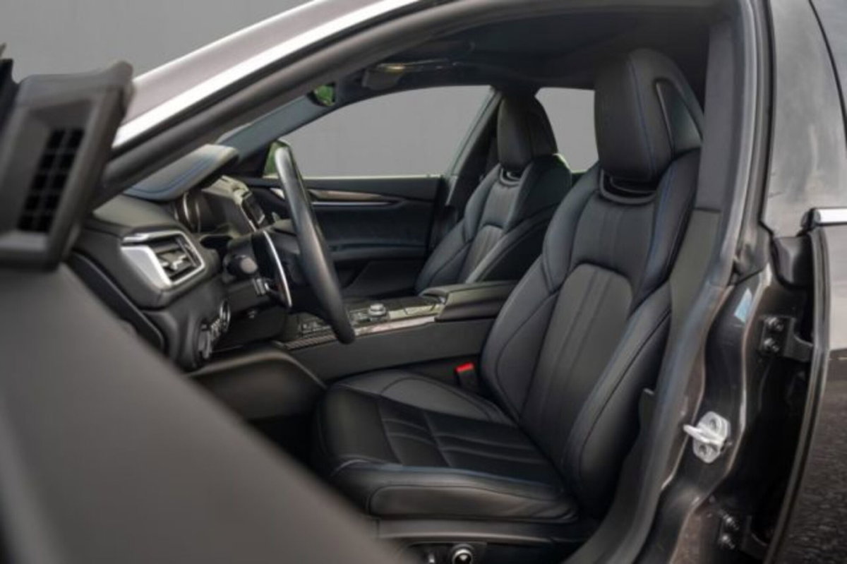 Maserati Ghibli Ghibli L4 330 CV MHEV Gransport (7)
