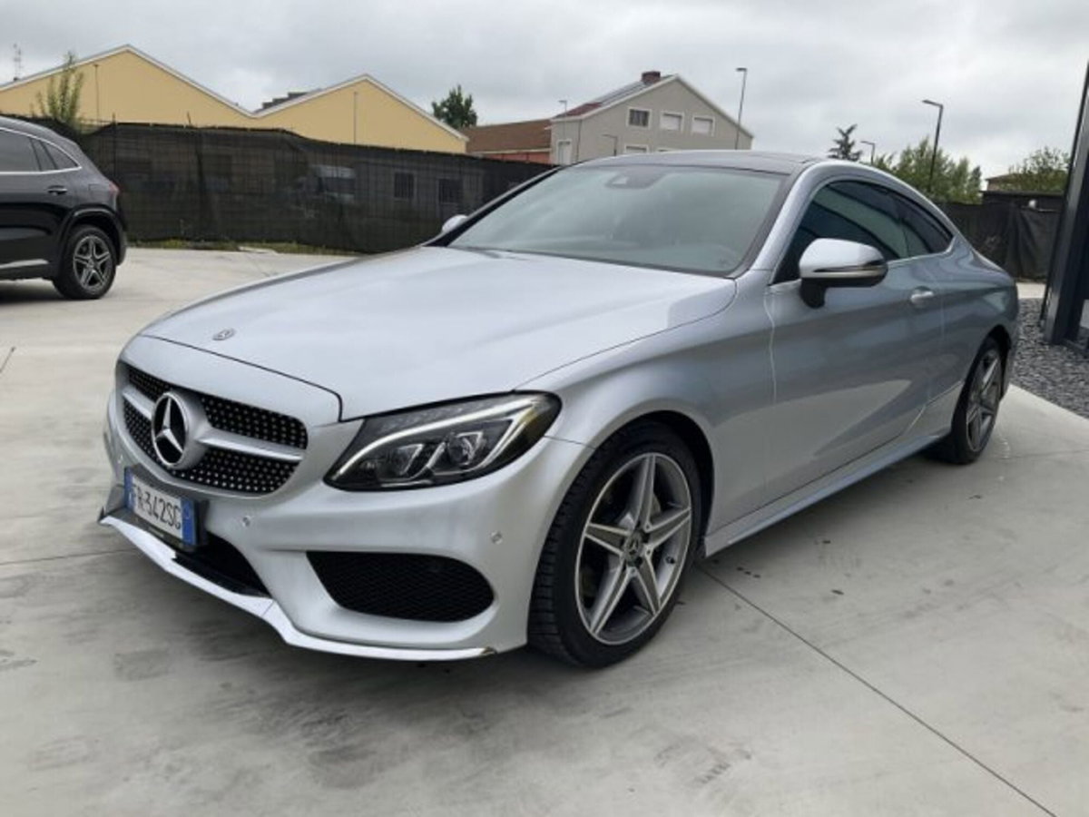 Mercedes-Benz Classe C Coupé 220 d Coupé Premium (3)