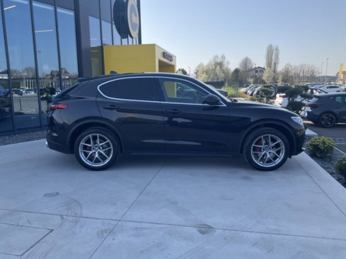 Alfa Romeo Stelvio Stelvio 2.2 Turbodiesel 210 CV AT8 Q4 Executive (5)