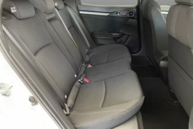Honda Civic 1.0T 5 porte Elegance CVT (7)