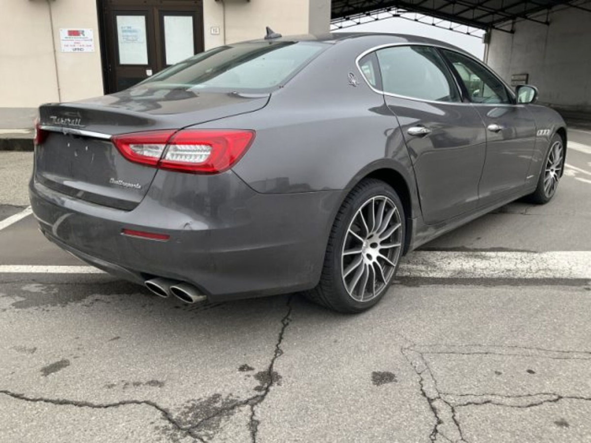 Maserati Quattroporte V6 Diesel Granlusso (6)