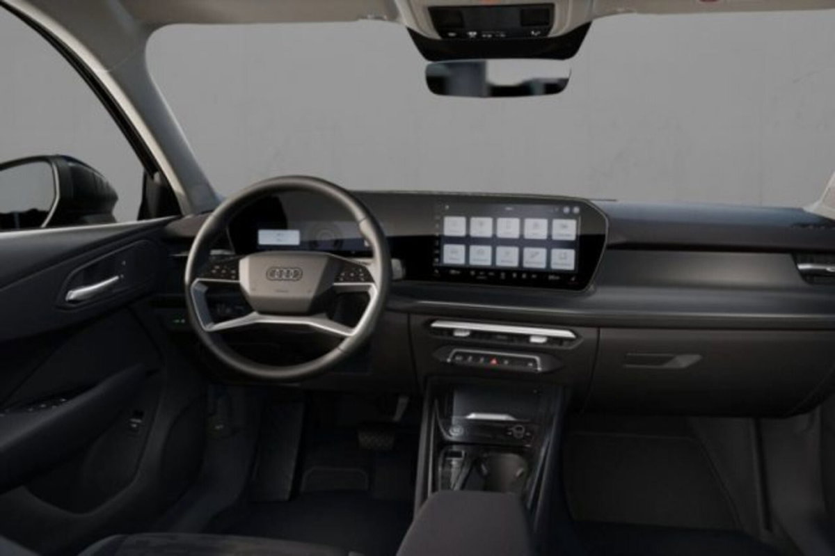 Audi Q3 Sportback 2.0 tfsi S line edition quattro 204cv s-tronic (4)