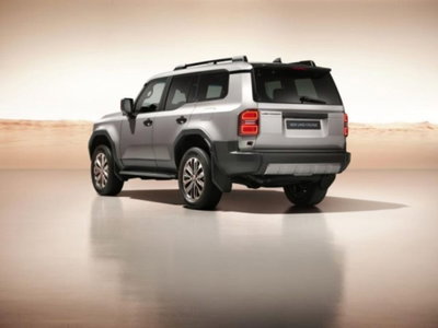 Toyota Land Cruiser 2.8 d-4d Lounge awd auto (7)