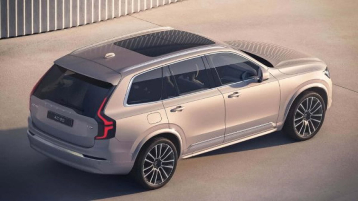 Volvo XC90 B5 AWD automatico 7 posti Core (6)