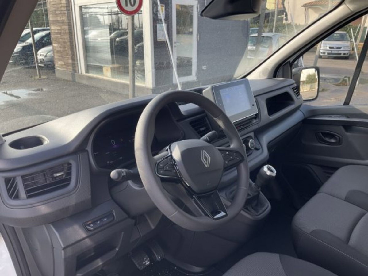 Renault Trafic Furgone BluedCi 110CV PC-TN Intens (3)