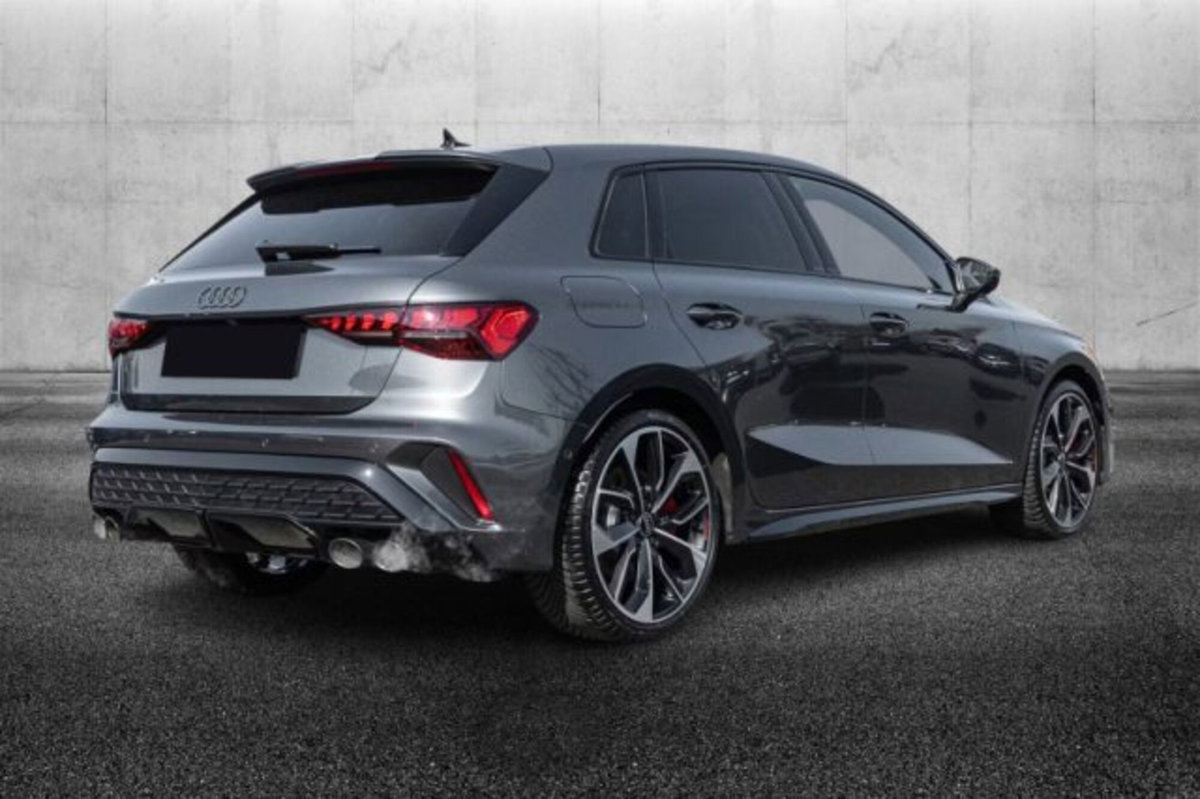 Audi S3 Sportback 2.0 tfsi quattro s-tronic (2)