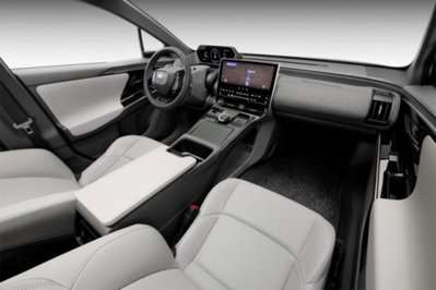 Toyota bZ4X ev Lounge 2wd 204cv nuova