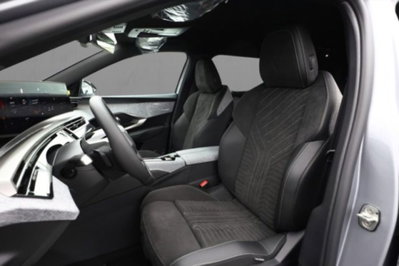 Peugeot 5008 1.2 hybrid GT 145cv 5p.ti e-dcs6 (6)