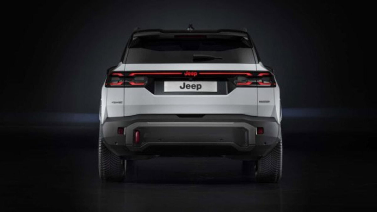 Jeep Compass 1.6 turbo e-hybrid phev Summit fwd 225cv edct7 (4)