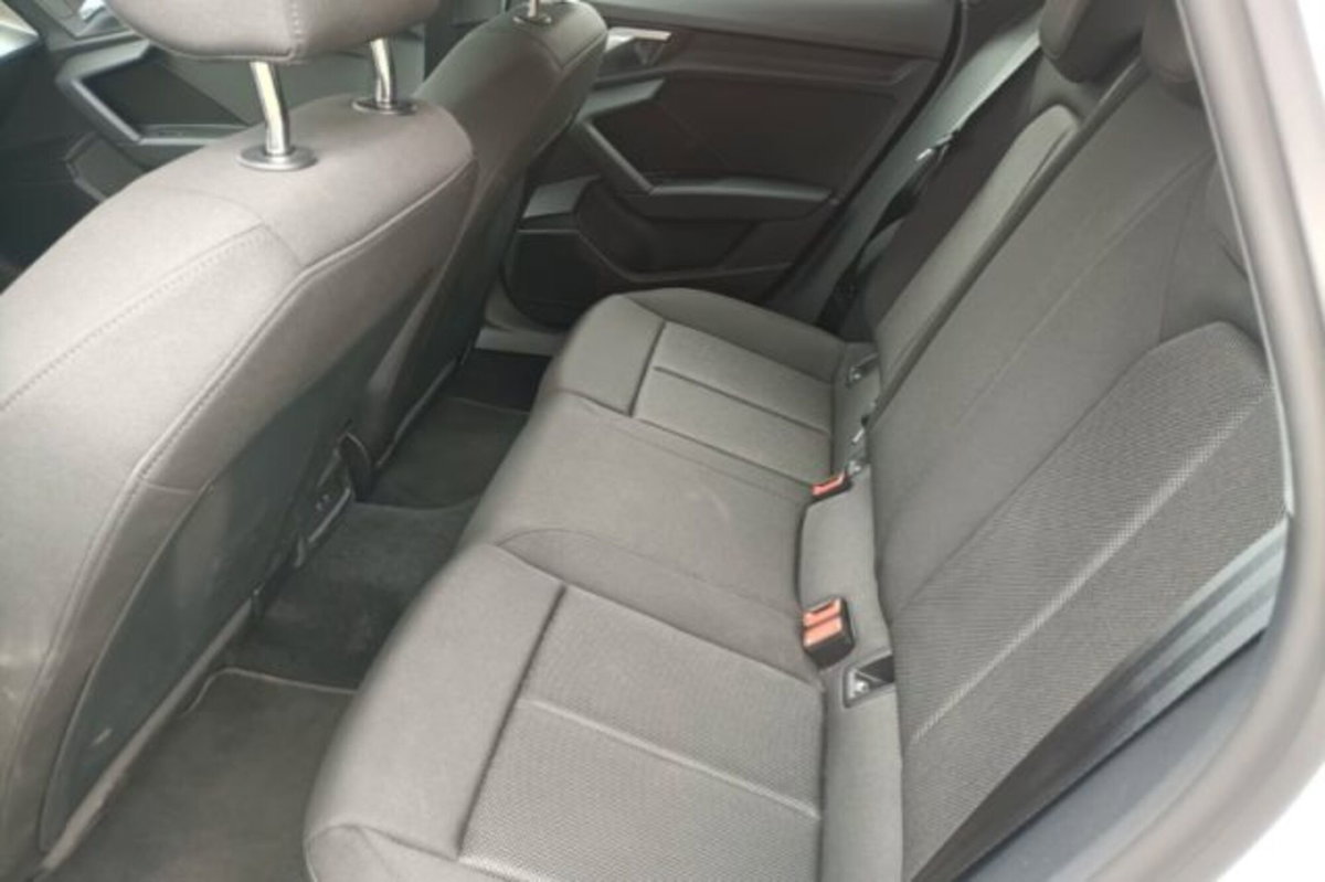 Audi A3 Sportback 40 TFSI e S tronic Business Advanced (7)