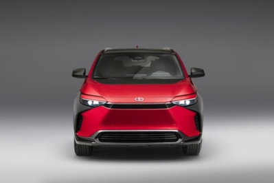 Toyota bZ4X ev Lounge 2wd 204cv (7)