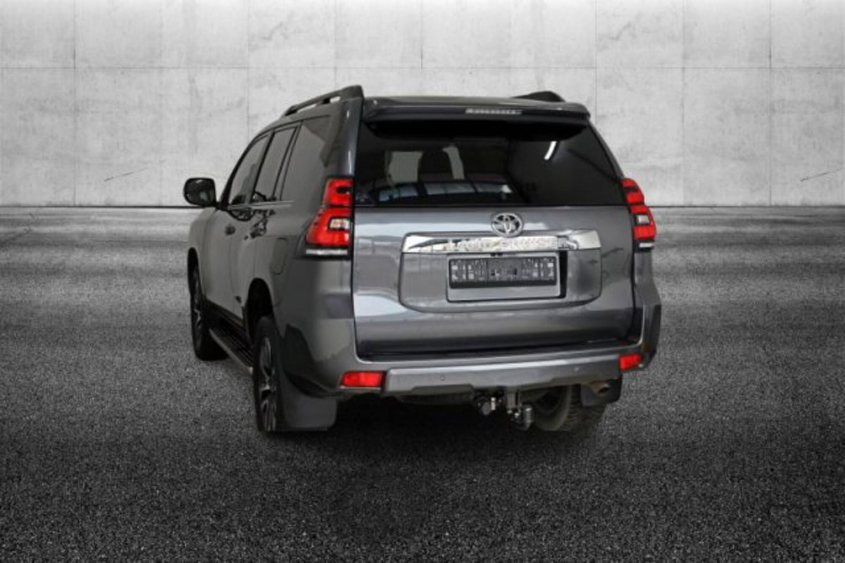 Toyota Land Cruiser 5p 2.8 d-4d Executive auto (4)
