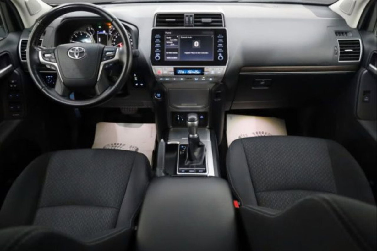 Toyota Land Cruiser 5p 2.8 d-4d Executive auto (6)