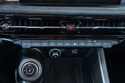Alfa Romeo Tonale 1.3 phev Veloce Q4 280cv at6 (7)