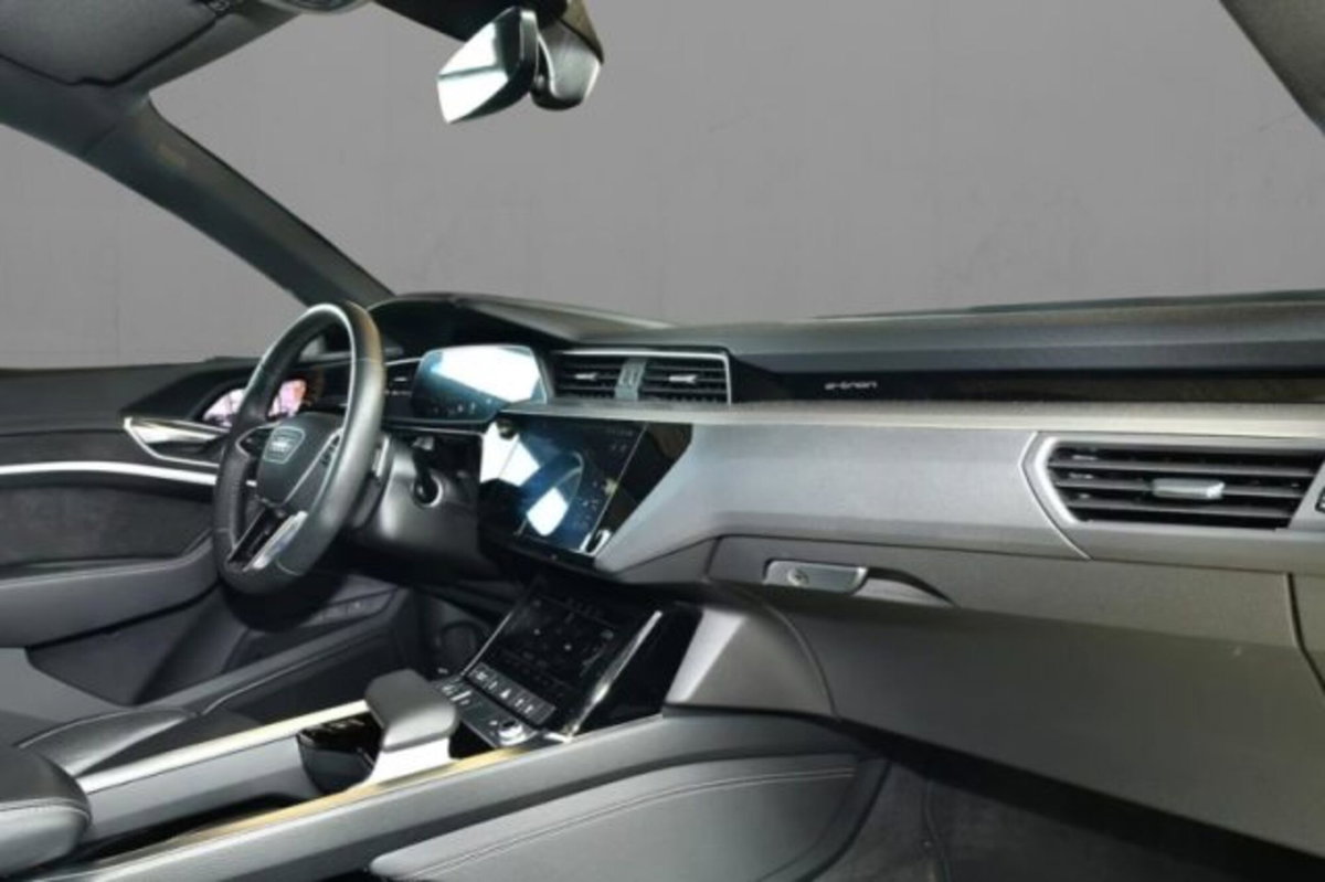 Audi e-tron Sportback 50 quattro (6)