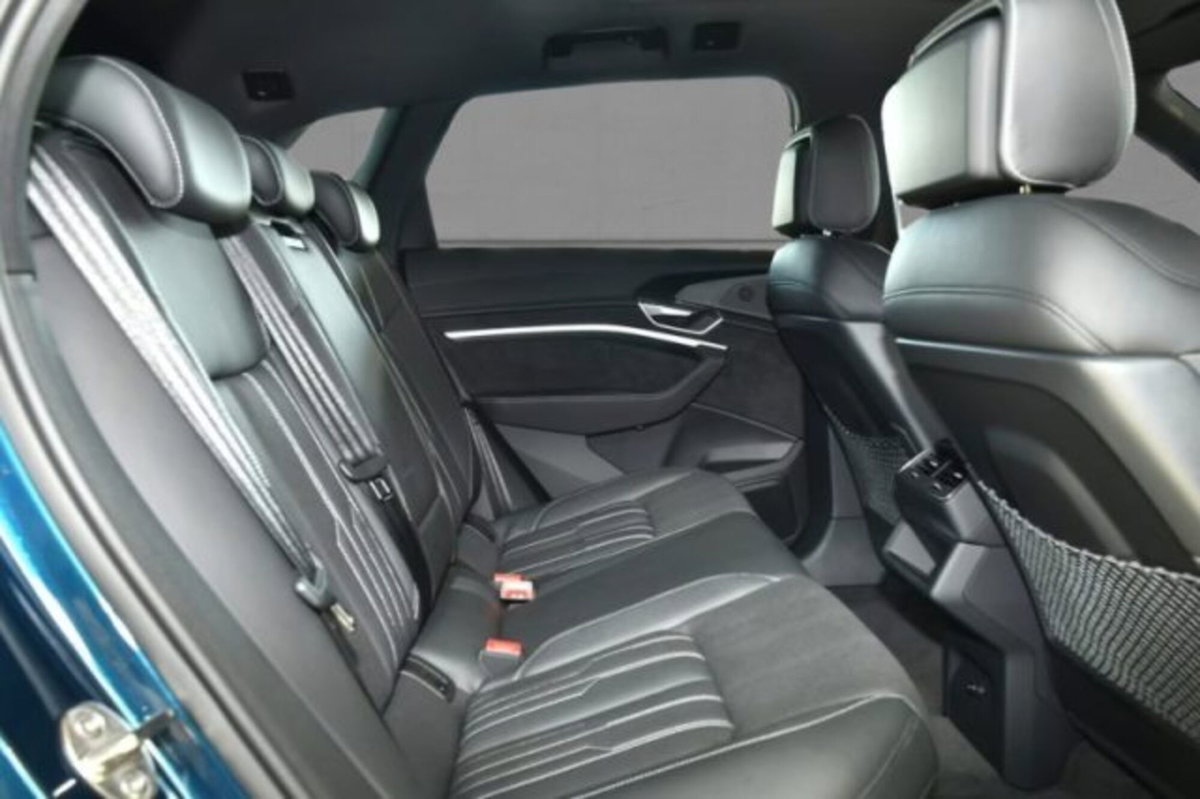 Audi e-tron Sportback 50 quattro (8)