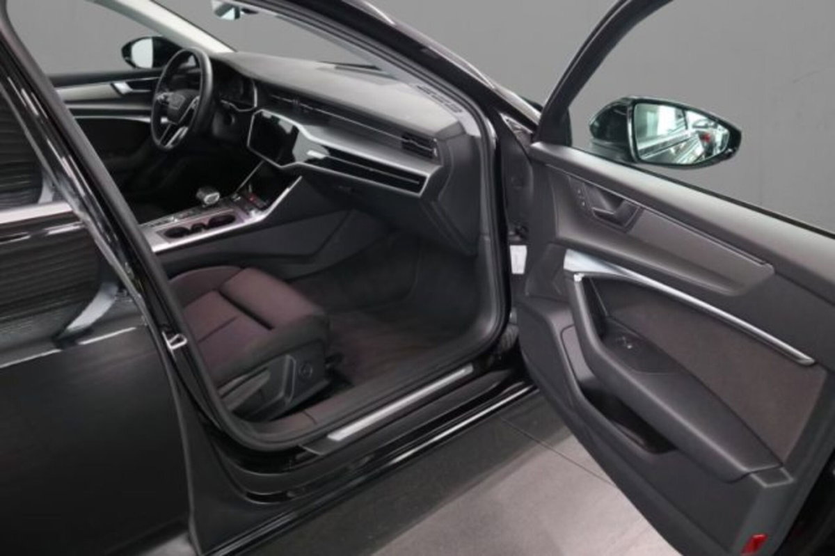 Audi A6 Avant 40 2.0 TDI S tronic Business Sport (7)