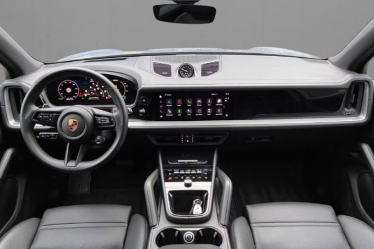 Porsche Cayenne 3.0 V6 E-Hybrid (6)