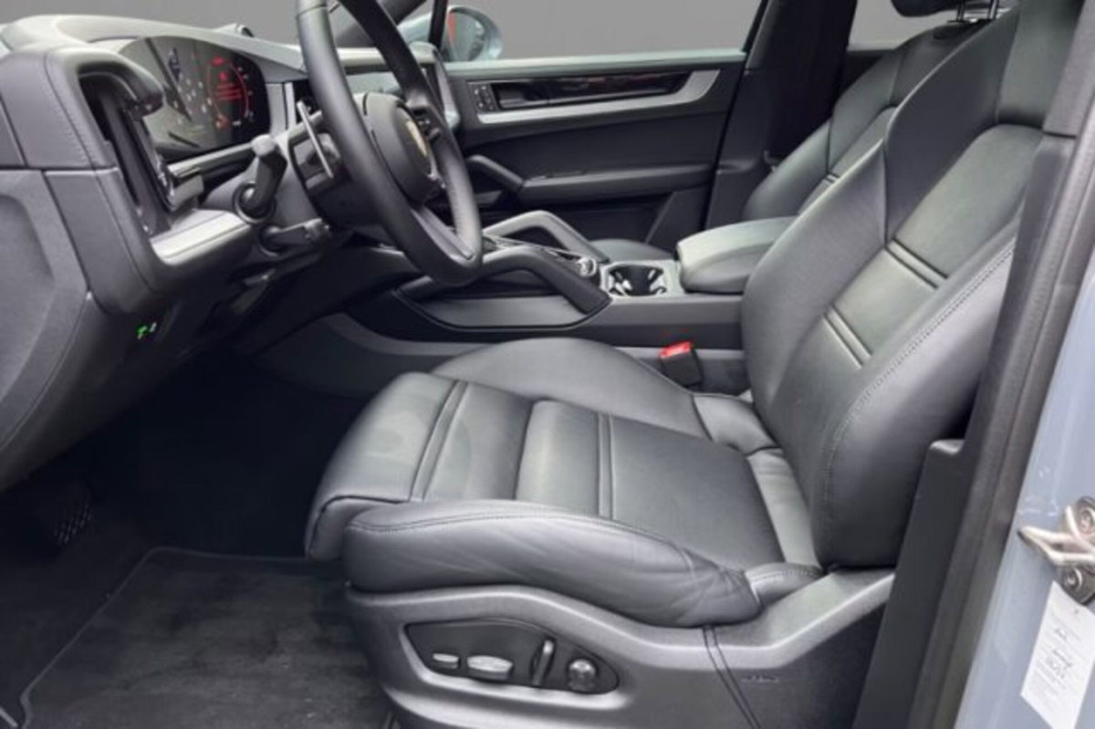 Porsche Cayenne 3.0 V6 E-Hybrid (7)