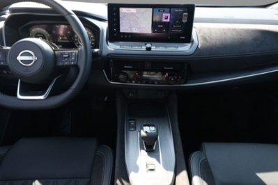 Nissan Qashqai 1.3 mhev Tekna 4wd 158cv xtronic (5)