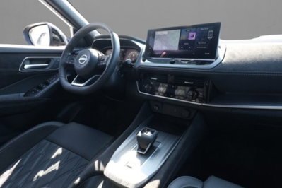Nissan Qashqai 1.3 mhev Tekna 4wd 158cv xtronic (6)
