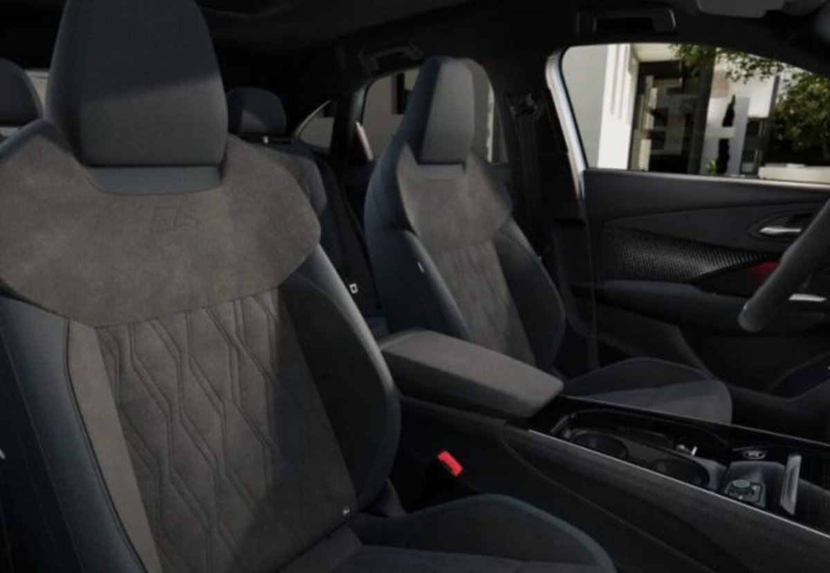 Audi Q3 Sportback 2.0 tfsi S line edition quattro 265cv s-tronic (5)