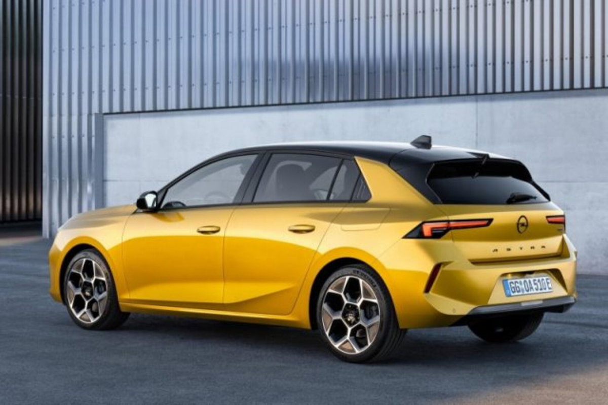 Opel Astra 1.5 Turbo Diesel 130 CV AT8 GS Line