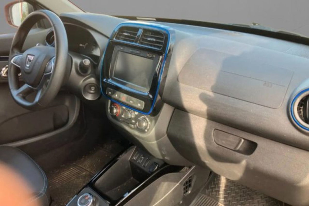 Dacia Spring Comfort Electric 45 (7)