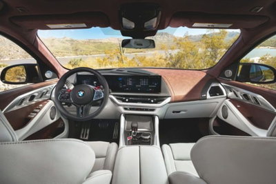 BMW XM 4.4 phev Label auto nuova