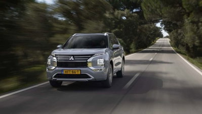 Mitsubishi Outlander 2.0i 16V 4WD (2)
