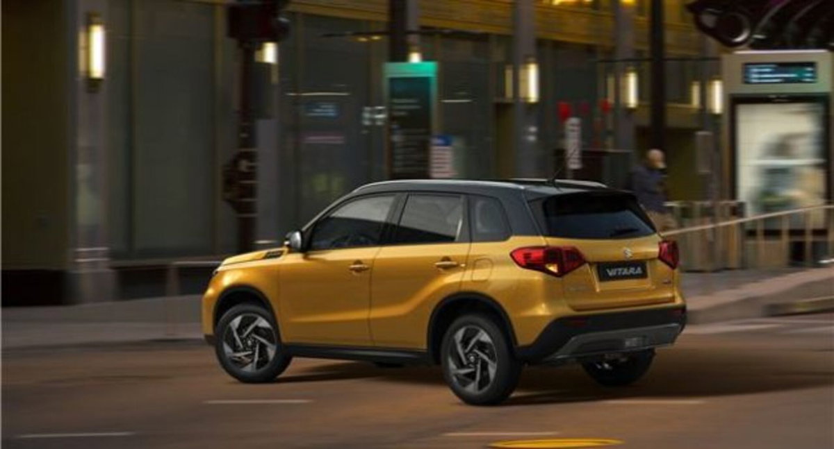 Suzuki Vitara 1.4h Starview Kuro 4wd allgrip 110cv at (7)