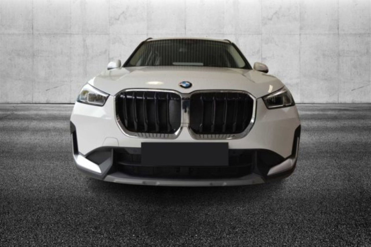BMW X1 sDrive 18i Msport (4)