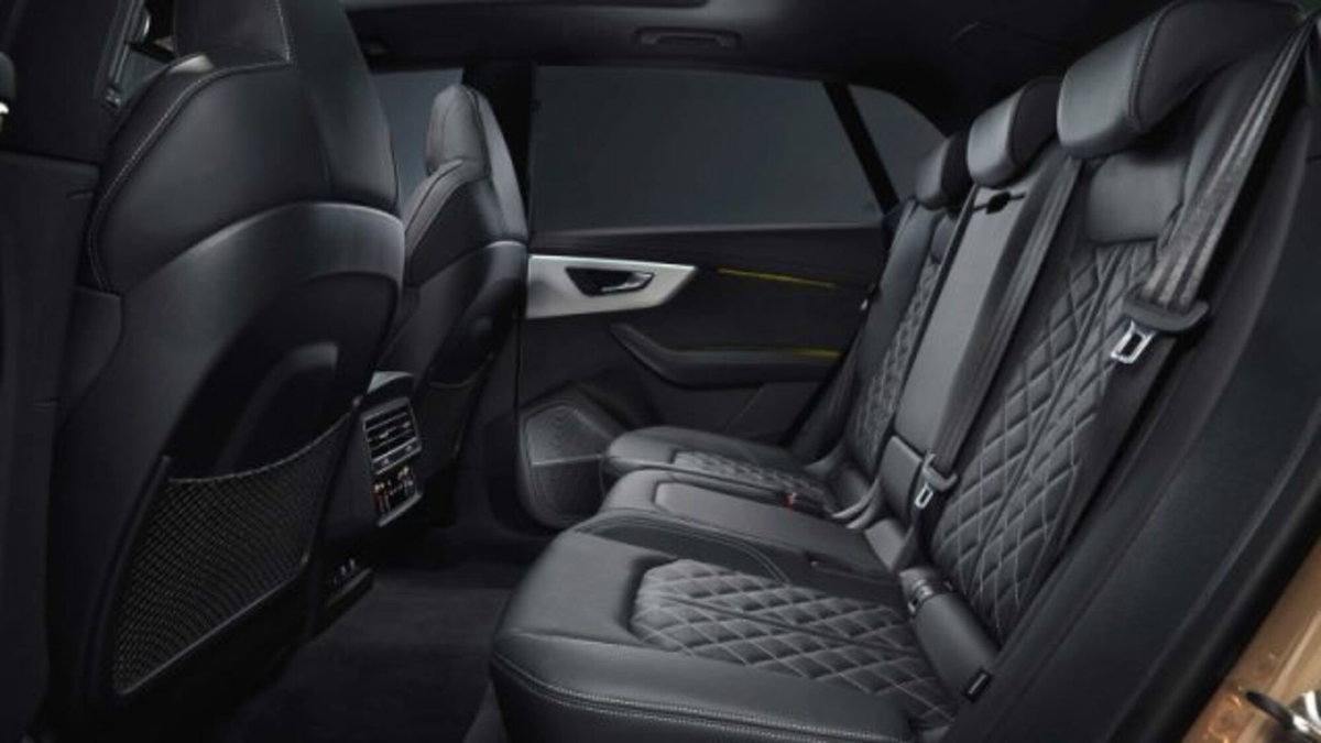 Audi Q8 3.0 tfsi mhev S line quattro 340cv tiptronic