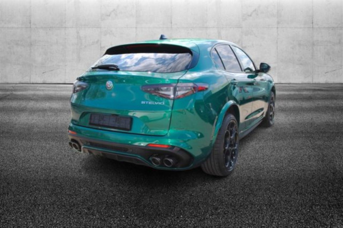 Alfa Romeo Stelvio 2.9 V6 Quadrifoglio Q4 520cv auto (4)