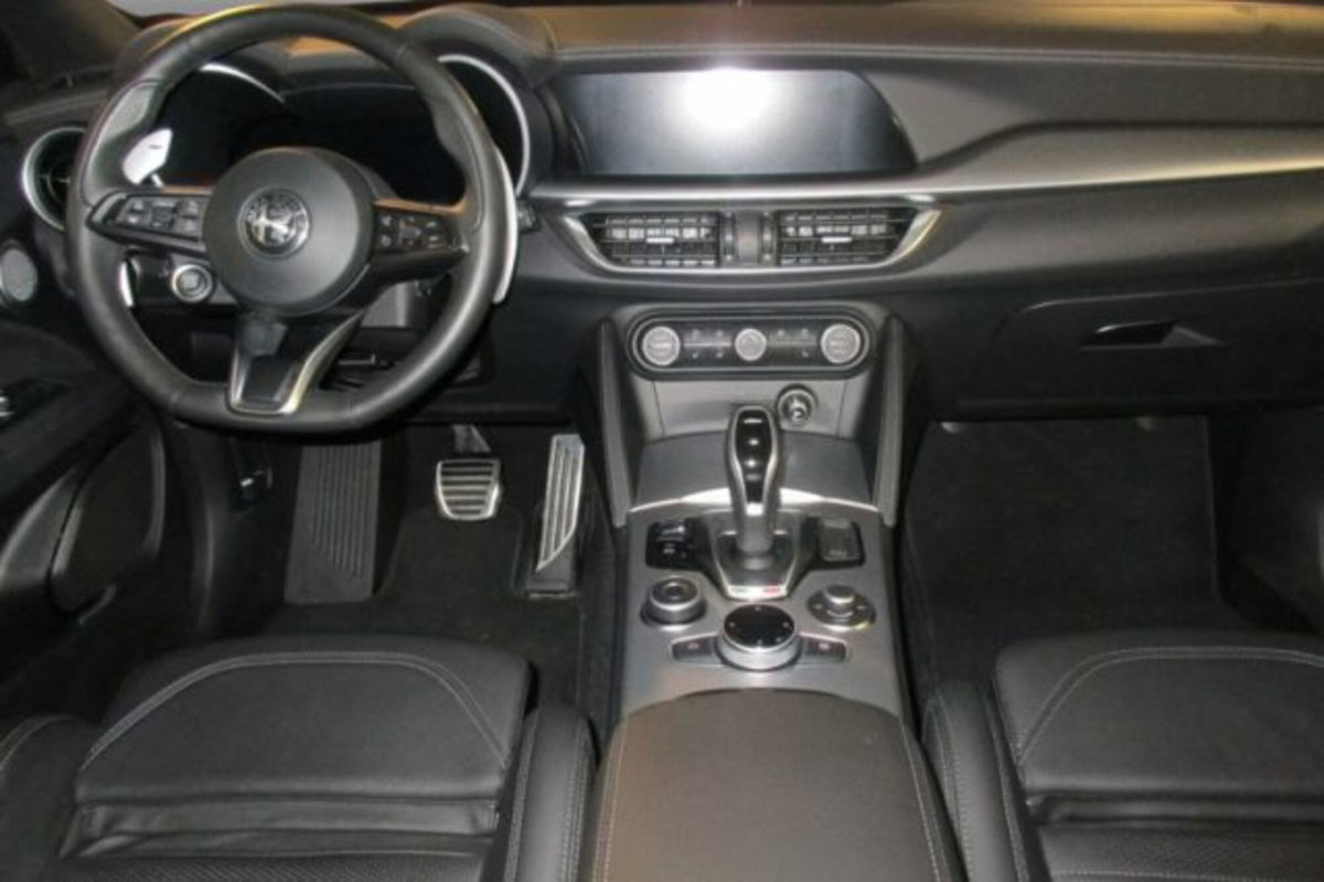 Alfa Romeo Stelvio Stelvio 2.2 Turbodiesel 210 CV AT8 Q4 Veloce (6)