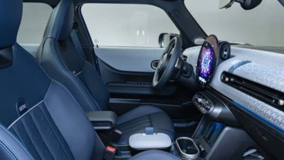 MINI Mini 1.5 Cooper Essential 5 porte nuova