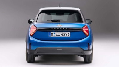 MINI Mini 1.5 Cooper Essential 5 porte (6)