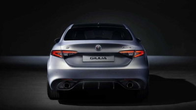 Alfa Romeo Giulia 2.9 V6 Quadrifoglio 520cv auto nuova