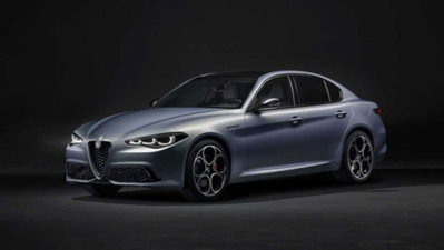 Alfa Romeo Giulia 2.9 V6 Quadrifoglio 520cv auto (2)