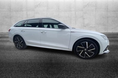 Skoda Octavia Station Wagon 2.0 TDI EVO SCR 150 CV DSG 4x4 Wagon Sportline usata