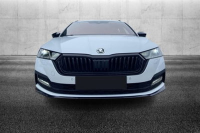 Skoda Octavia Station Wagon 2.0 TDI EVO SCR 150 CV DSG 4x4 Wagon Sportline (4)